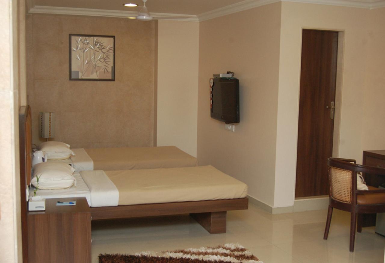Haredia Hotel Mumbai Exterior photo